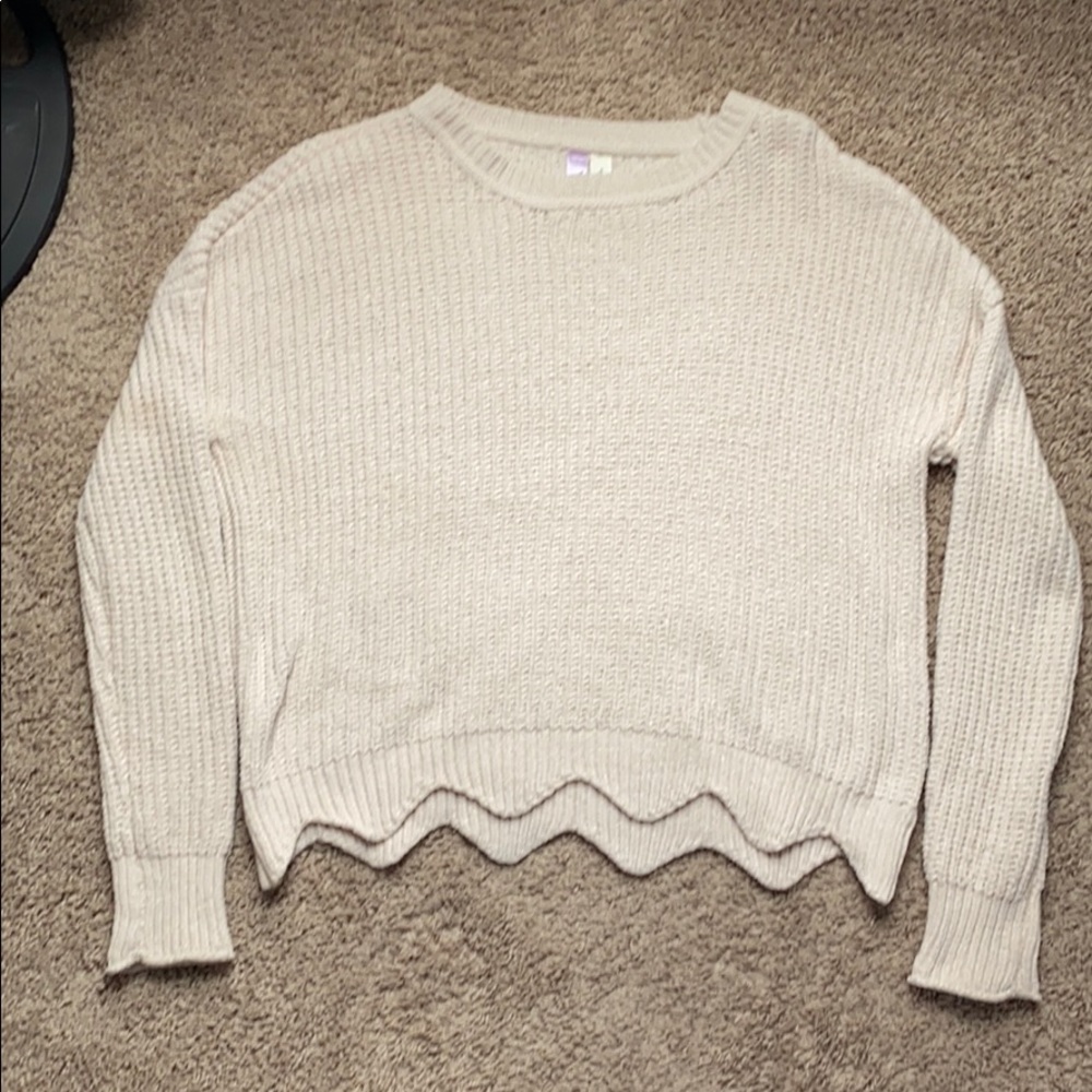 Alya Sweater